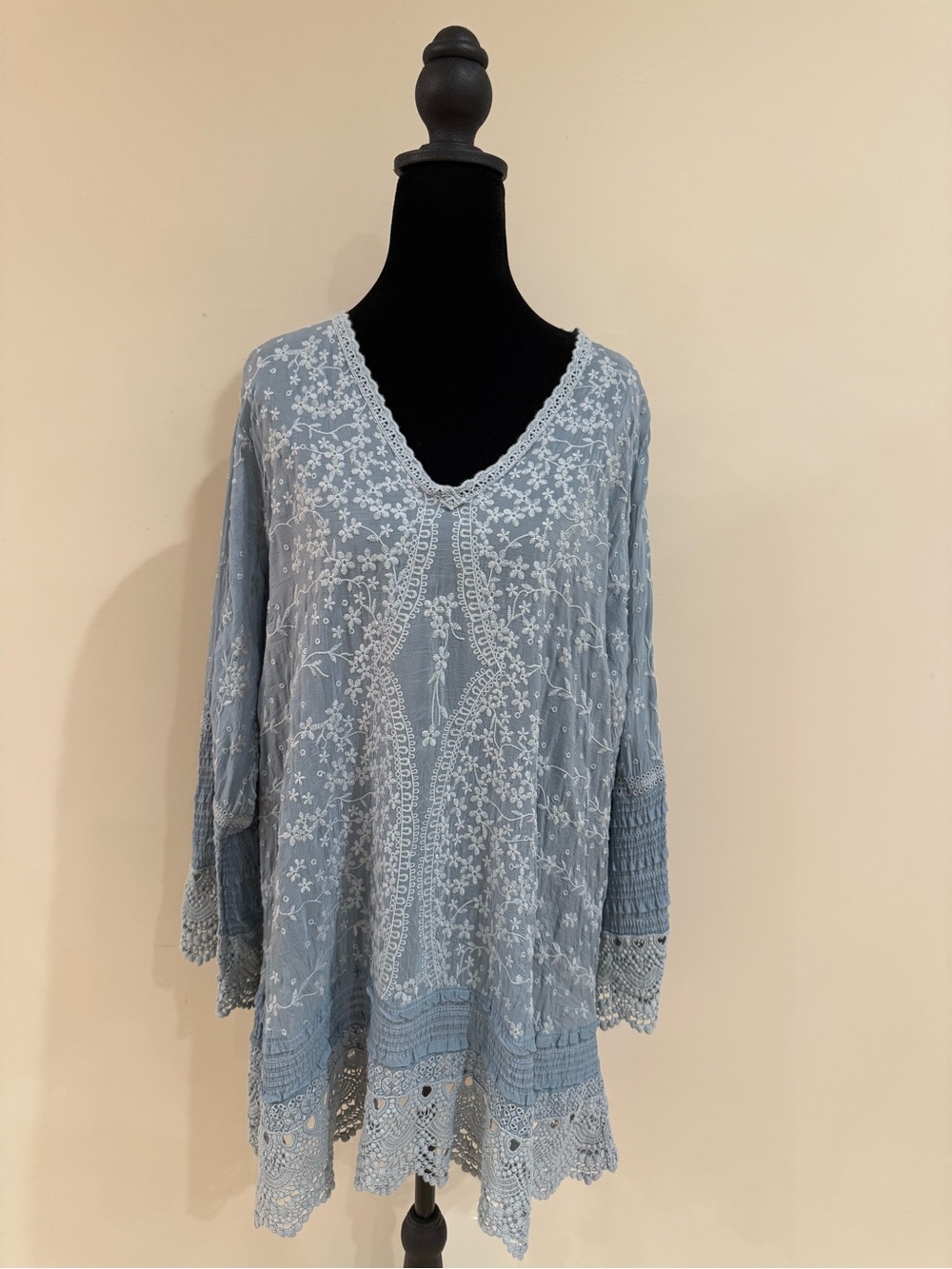 Johnny Was Powder Blue Embroidered Lace-Trim Tunic